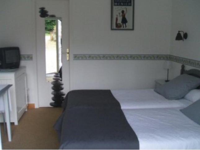Le Relais De Porz Morvan Plomodiern Room photo